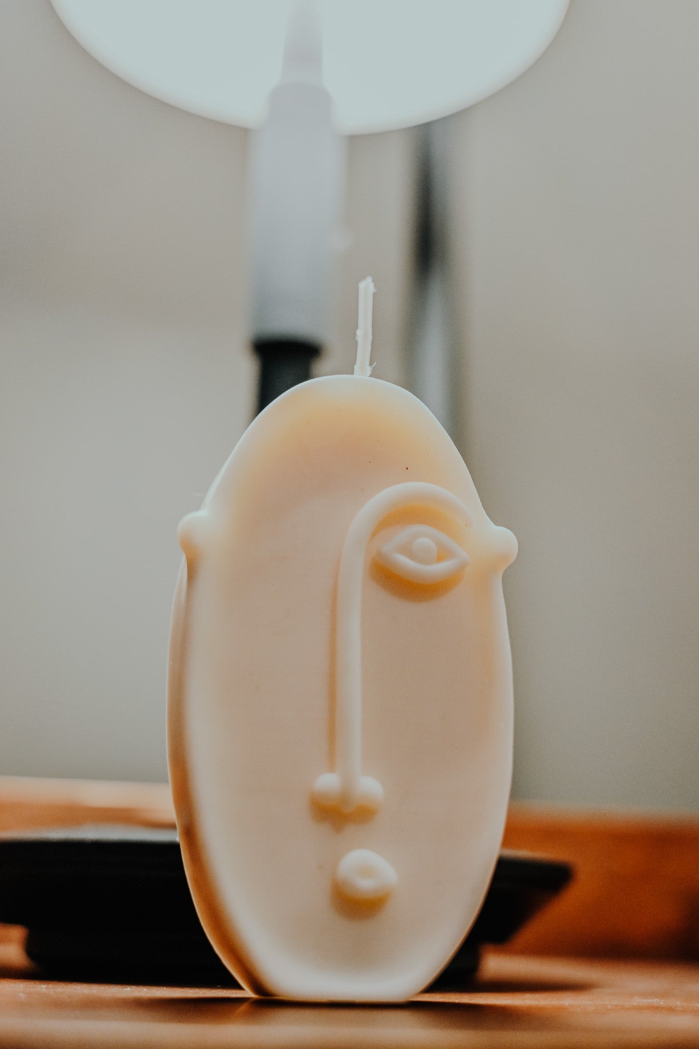 Rostro minimalista